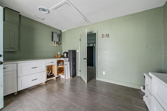 3920 WAHOO DRIVE SE, St Petersburg, FL 33705