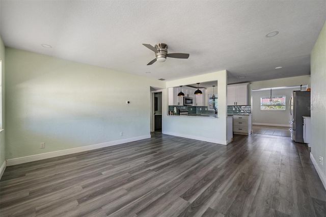 3920 WAHOO DRIVE SE, St Petersburg, FL 33705