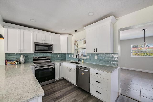 3920 WAHOO DRIVE SE, St Petersburg, FL 33705