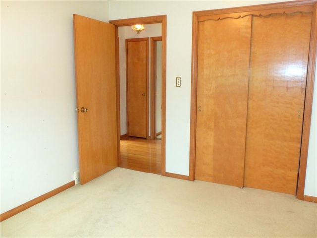 640 Longvue Drive, Chartiers, PA 15342