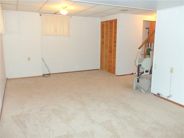 640 Longvue Drive, Chartiers, PA 15342