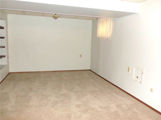 640 Longvue Drive, Chartiers, PA 15342