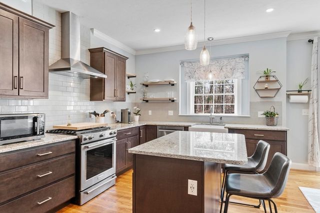 11 Wilson Road, Berlin, MA 01503