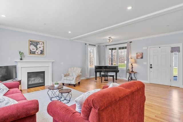 11 Wilson Road, Berlin, MA 01503