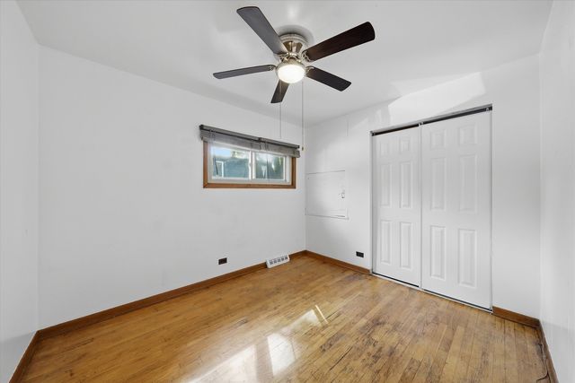 15207 Waterman Drive, South Holland, IL 60473