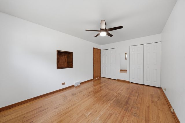 15207 Waterman Drive, South Holland, IL 60473