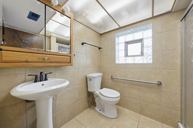 15207 Waterman Drive, South Holland, IL 60473