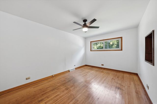 15207 Waterman Drive, South Holland, IL 60473