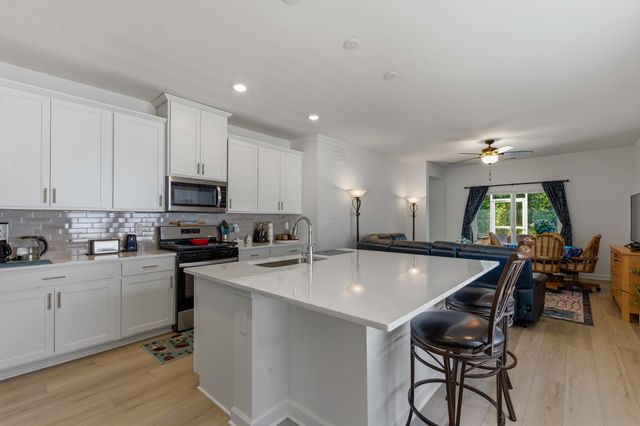 1113 Lauryn Oak Loop, Longs, SC 29568