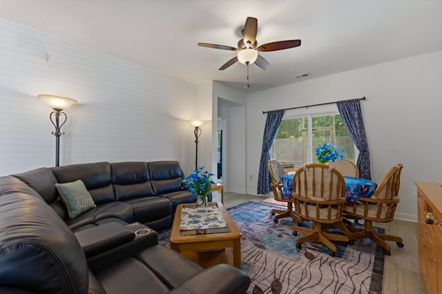 1113 Lauryn Oak Loop, Longs, SC 29568