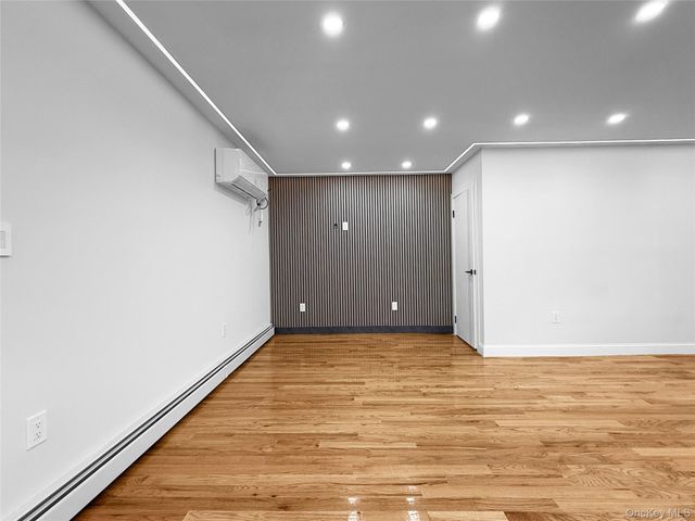 14320 182nd Place, Springfield Gardens, NY 11413
