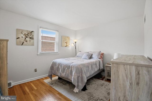 748 HILL RD, Philadelphia, PA 19128