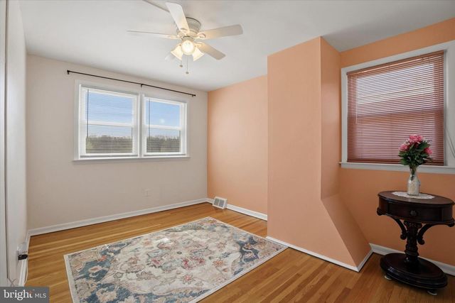 748 HILL RD, Philadelphia, PA 19128