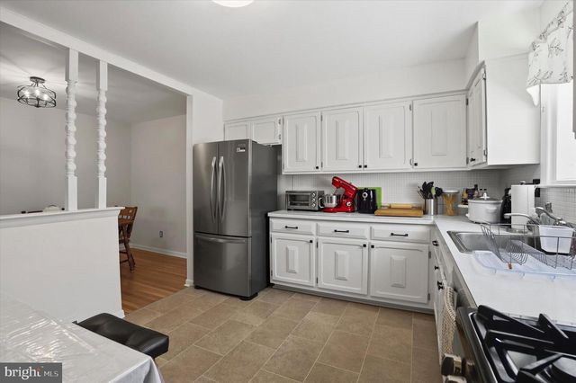 748 HILL RD, Philadelphia, PA 19128