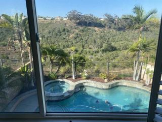 10992 Clovehurst Way, San Diego, CA 92130