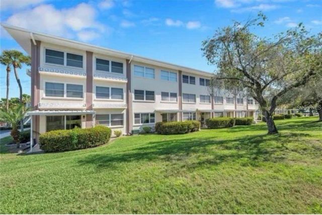 1235 S HIGHLAND AVENUE 1-102, Clearwater, FL 33756