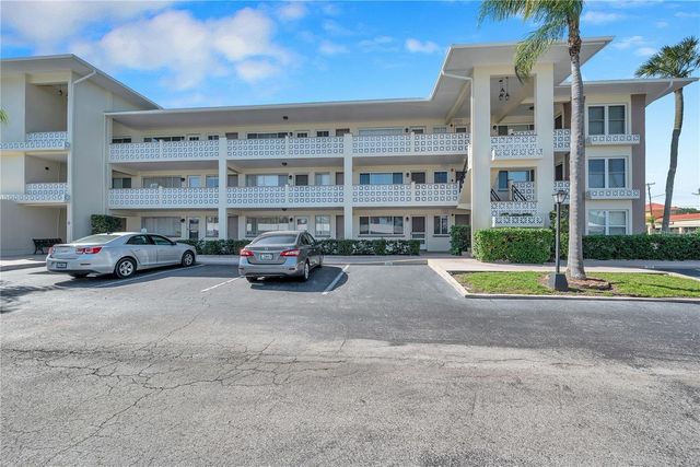 1235 S HIGHLAND AVENUE 1-102, Clearwater, FL 33756