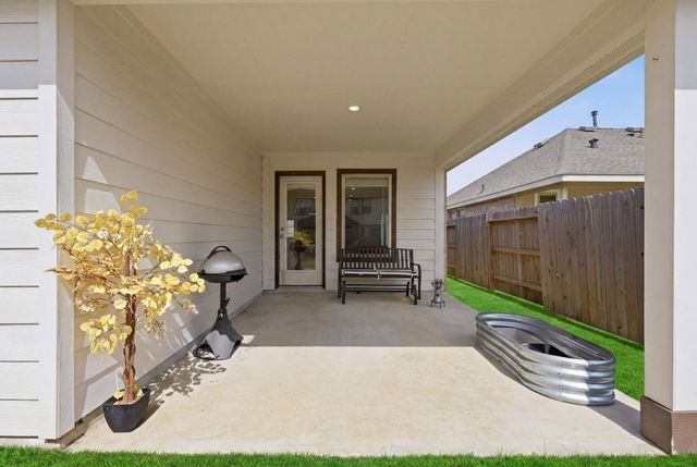 2822 Paradise Ridge Way, Conroe, TX 77301