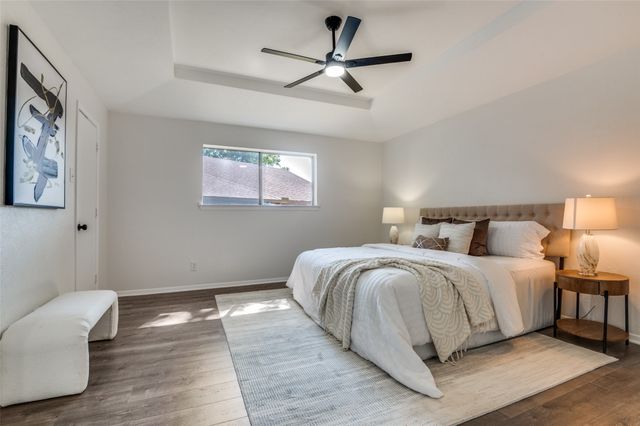 1013 Briarwood Lane, Desoto, TX 75115