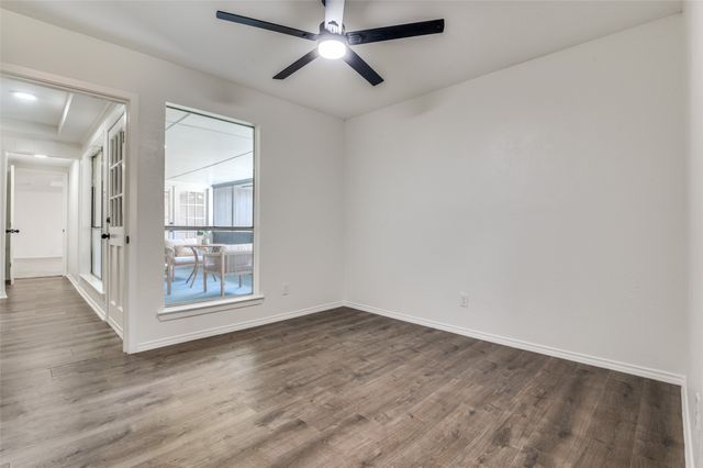 1013 Briarwood Lane, Desoto, TX 75115