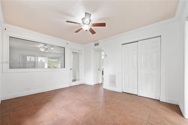 1610 NW N River Dr 110, Miami, FL 33125
