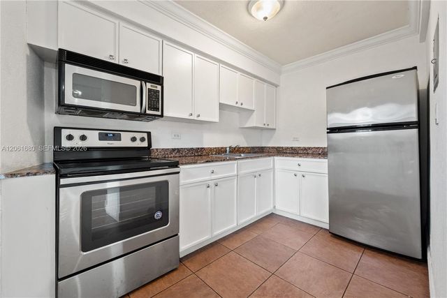 1610 NW N River Dr 110, Miami, FL 33125