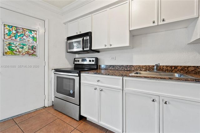 1610 NW N River Dr 110, Miami, FL 33125