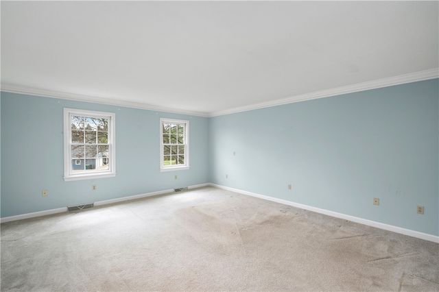 2395 Traci Dr, Franklin Park, PA 15237