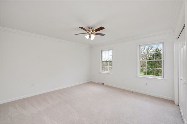 2395 Traci Dr, Franklin Park, PA 15237