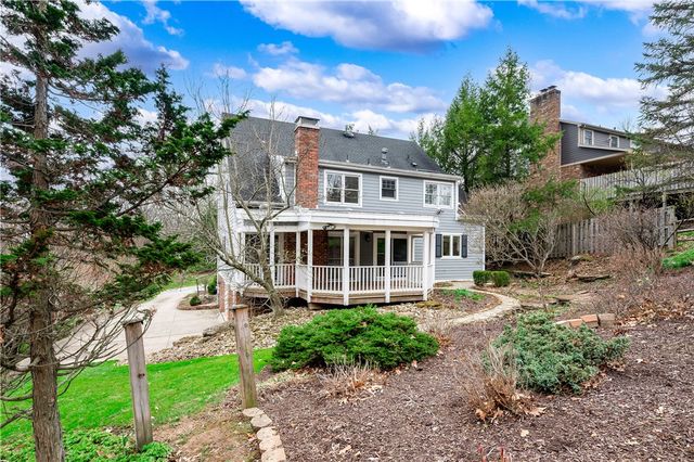 2395 Traci Dr, Franklin Park, PA 15237