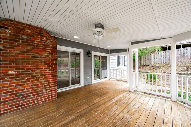 2395 Traci Dr, Franklin Park, PA 15237