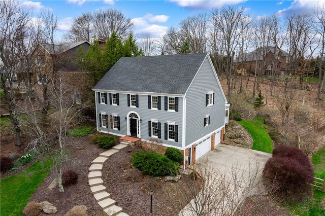 2395 Traci Dr, Franklin Park, PA 15237