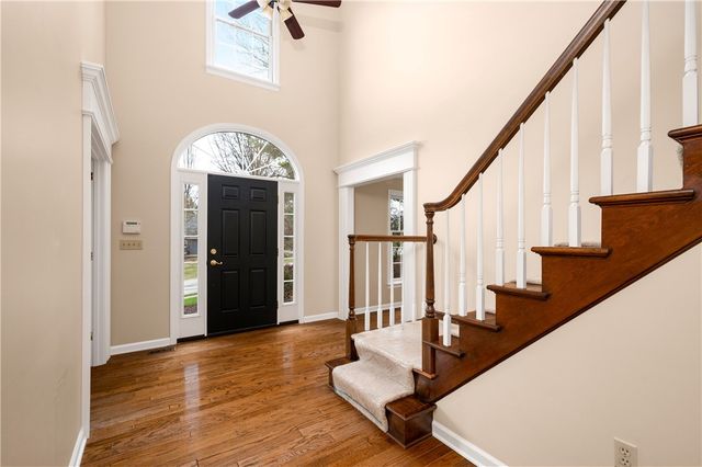 2395 Traci Dr, Franklin Park, PA 15237