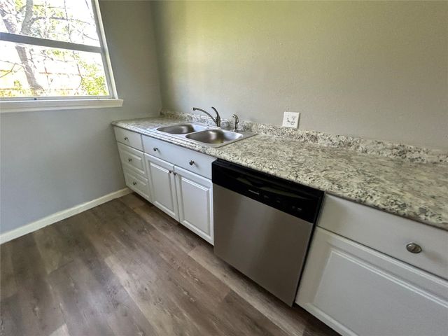 9317 Cathedral Drive, Houston, TX 77051