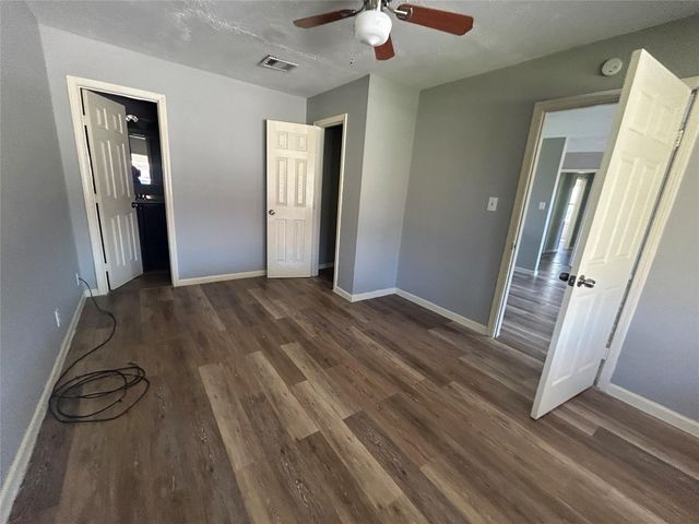 9317 Cathedral Drive, Houston, TX 77051