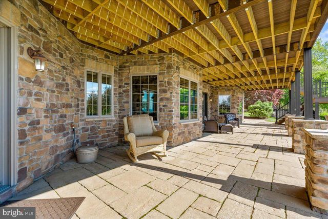 12565 STONE CREST CIR, Waynesboro, PA 17268