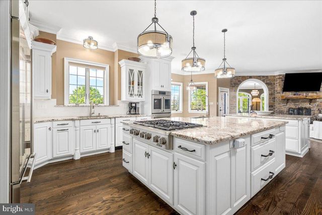 12565 STONE CREST CIR, Waynesboro, PA 17268
