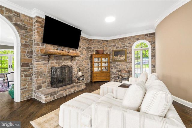 12565 STONE CREST CIR, Waynesboro, PA 17268
