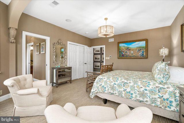 12565 STONE CREST CIR, Waynesboro, PA 17268