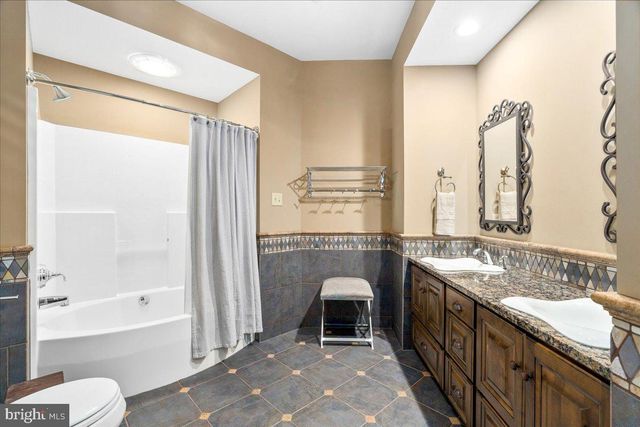 12565 STONE CREST CIR, Waynesboro, PA 17268