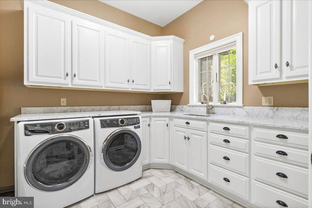 12565 STONE CREST CIR, Waynesboro, PA 17268