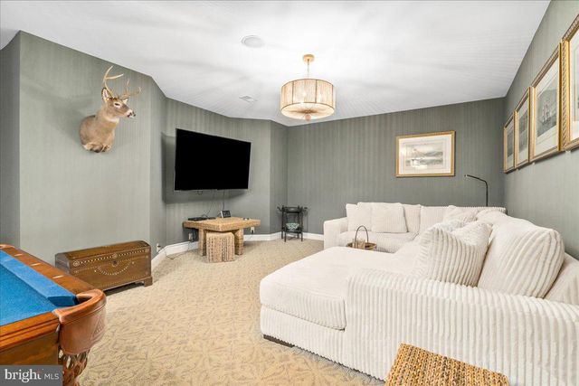 12565 STONE CREST CIR, Waynesboro, PA 17268