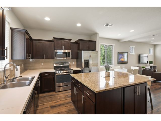 14115 Sw BURLWOOD Ln, Beaverton, OR 97005