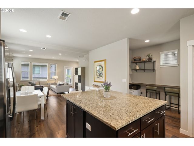14115 Sw BURLWOOD Ln, Beaverton, OR 97005