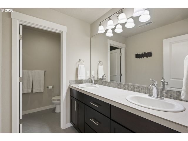 14115 Sw BURLWOOD Ln, Beaverton, OR 97005