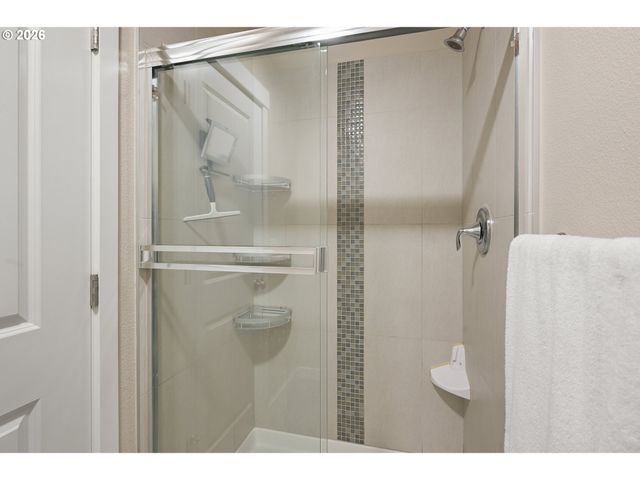 14115 Sw BURLWOOD Ln, Beaverton, OR 97005