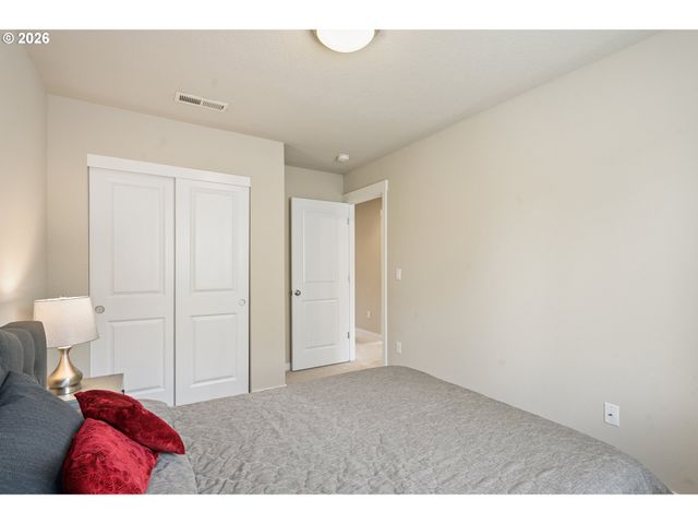 14115 Sw BURLWOOD Ln, Beaverton, OR 97005