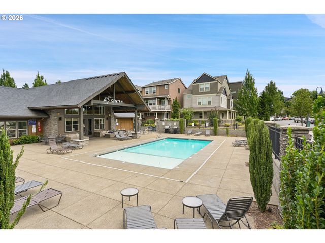 14115 Sw BURLWOOD Ln, Beaverton, OR 97005