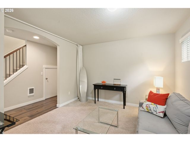 14115 Sw BURLWOOD Ln, Beaverton, OR 97005