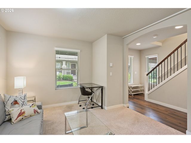 14115 Sw BURLWOOD Ln, Beaverton, OR 97005